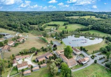 Camping Les Gorges du Chambon