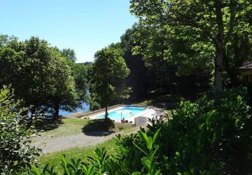 Camping Au Pont du Dognon