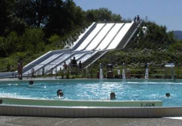 Domaine La Roche D'Ully ****