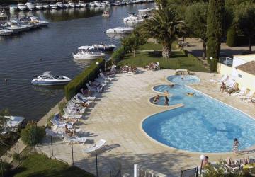 Bungalows du Golfe - Camping les Pruniers