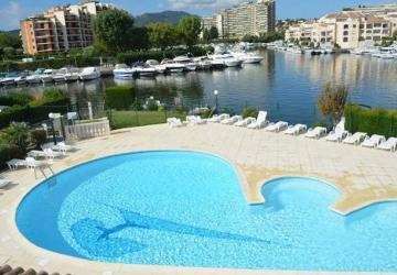 Bungalows du Golfe - Camping les Pruniers