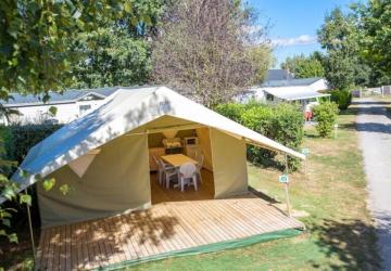 Camping - Caravaning Les Peupliers