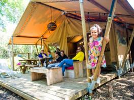 Safari Lodge Tucana  ( avec sanitaire , maxi 3 adultes )