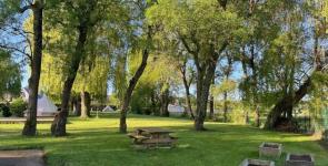 Camping Les Saules De Cormery