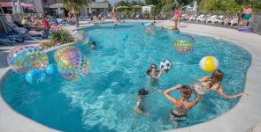 Flower Camping Caravaning Les Aubépines